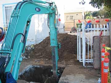 Los Angeles emergency plumbing services.